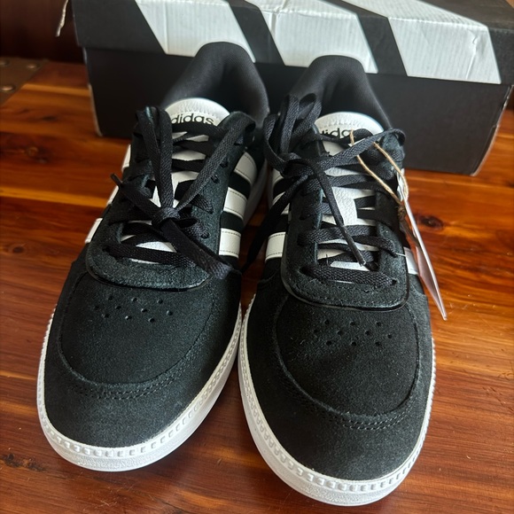 Adidas Breaknet Sleek Sneakers Black White Women’s US 9 Suede Cloudfoam Plus